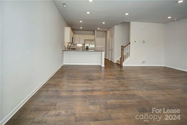 Building Photo - 3126 Glenn Hope Way