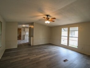 Building Photo - 36 Simmons Cir
