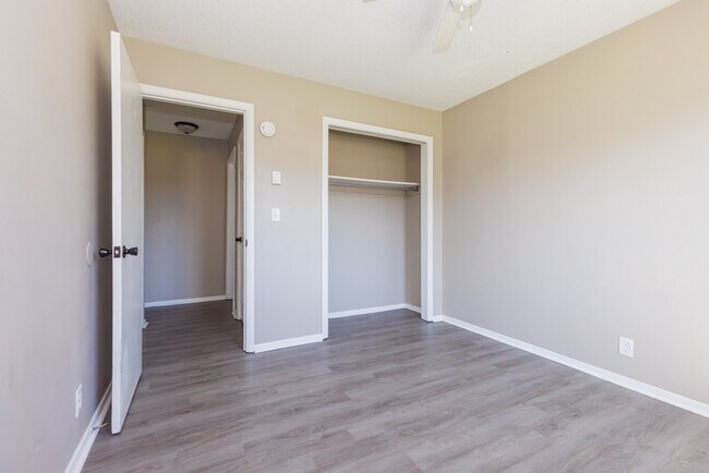 Building Photo - 208 S Keystone Cir