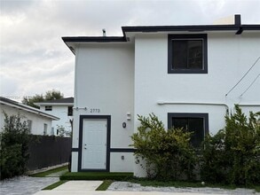 Building Photo - 2773 NW 43rd Terrace