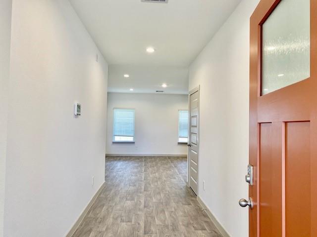 Foto del edificio - 7023 Sunbreeze Ln