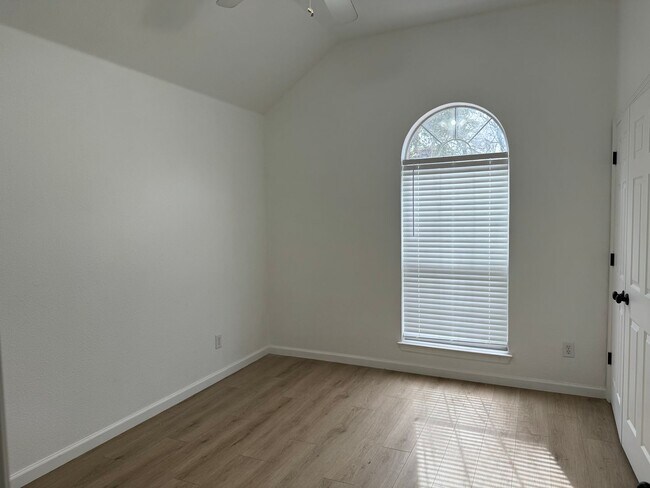Foto del edificio - Fantastic 3 Bed, 2 Bath Home in Arlington ...