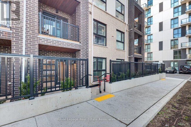 Photo du bâtiment - 349 Wheat Boom Dr.