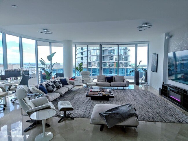 Foto del edificio - 200 Biscayne Blvd Way