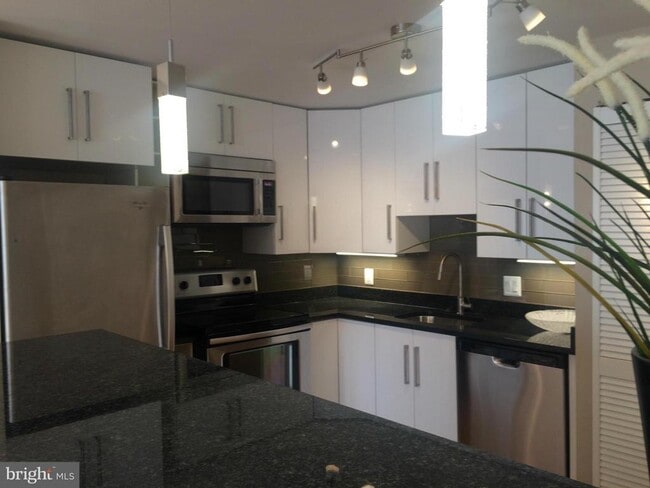 Foto del edificio - 1140 23rd St NW