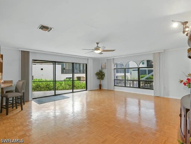 Building Photo - 851 Perrine Ct