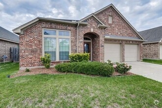 Building Photo - 5615 Stoneridge Ct