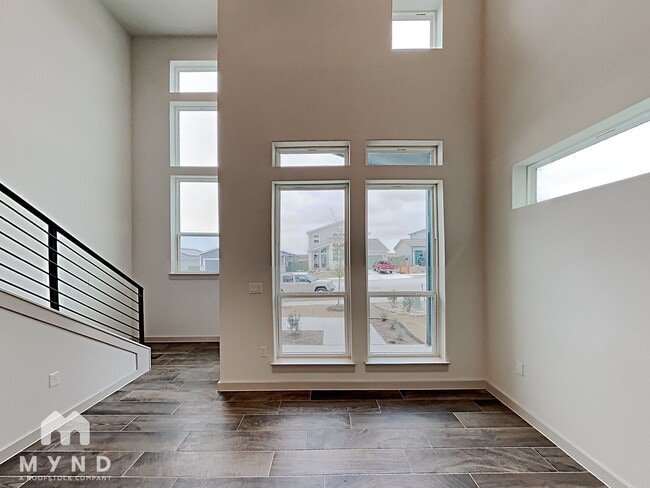 Building Photo - 9717 Evening Canopy Dr