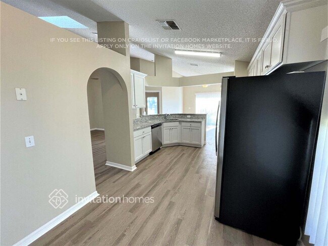 Foto del edificio - 4318 Stonefield Dr