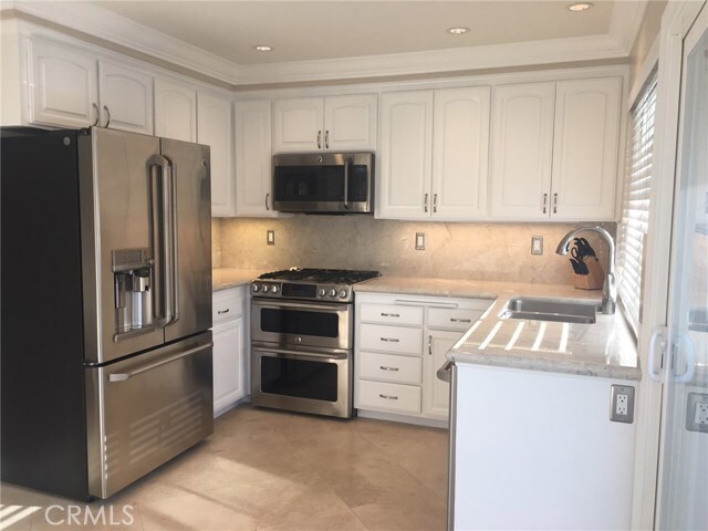 Foto del edificio - 5105 Hampton Ct