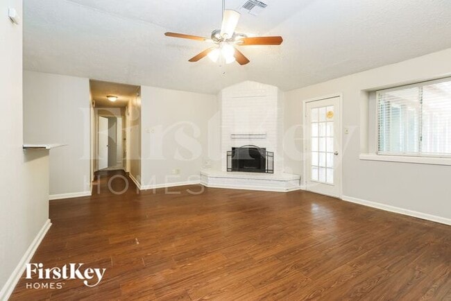 Building Photo - 6027 Woodmancote Dr