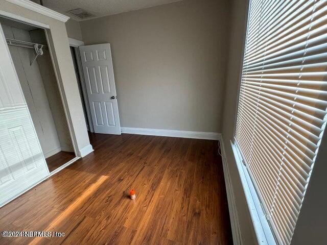 Foto del edificio - 4067 Gilmore St