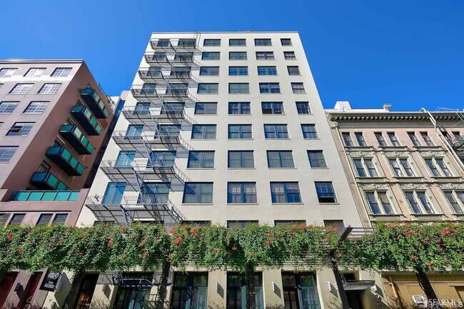 Foto del edificio - 2 Mint Plaza