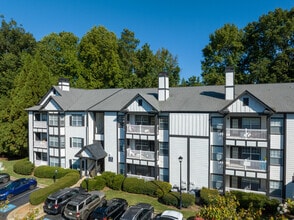 Building Photo - Grande Oaks