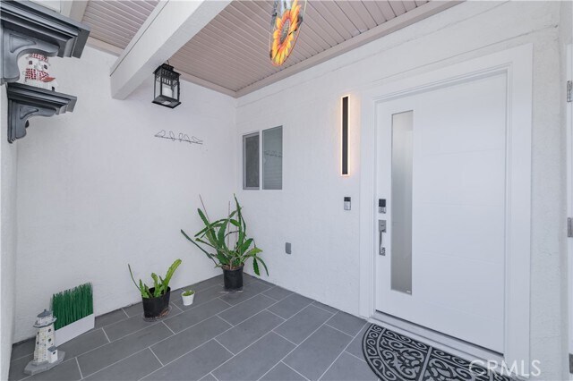 Building Photo - 2206 Via Mariposa E