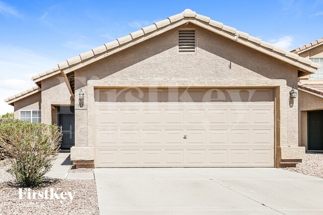 Building Photo - 1071 S 224th Ln