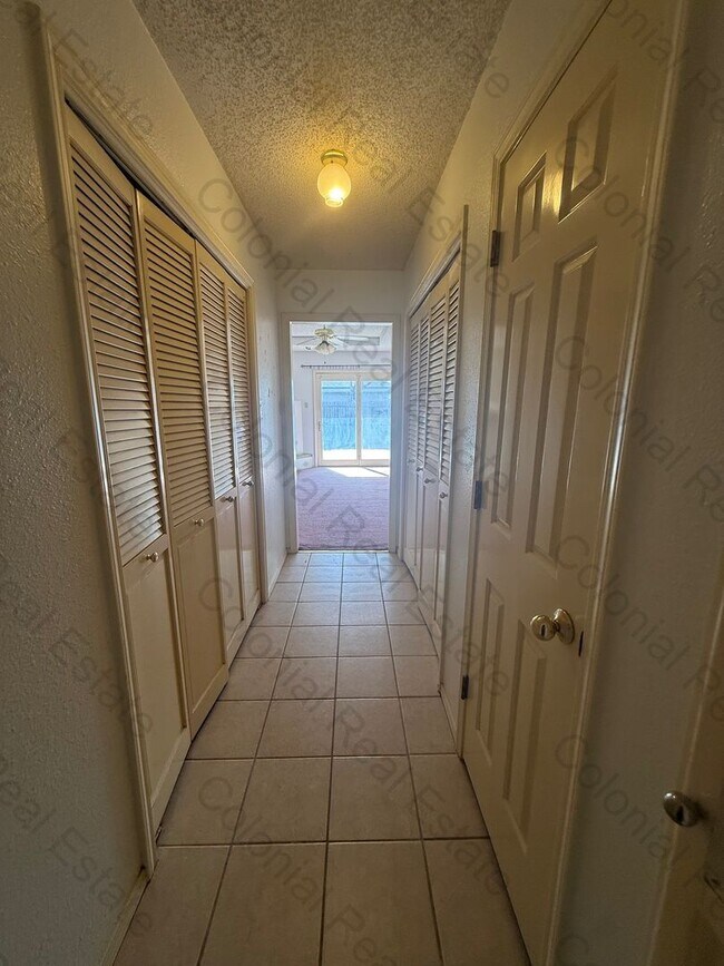 Foto del edificio - 801 N Walnut St