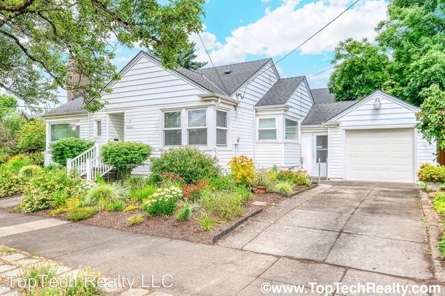 Building Photo - 3 br, 2 bath House - 5030 N Concord Ave