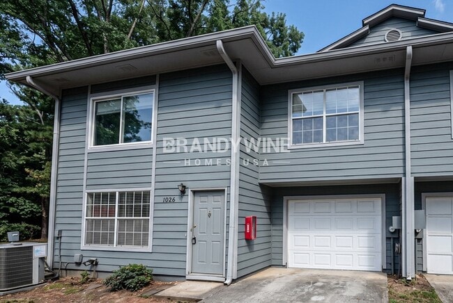 Building Photo - 1026 Heathmoor Ct