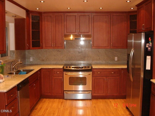 Foto del edificio - 316 Alberta Way