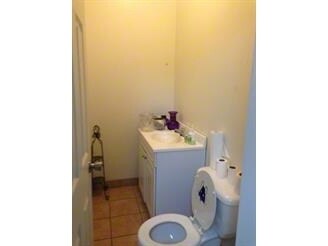 Building Photo - 1920 W Cermak Rd