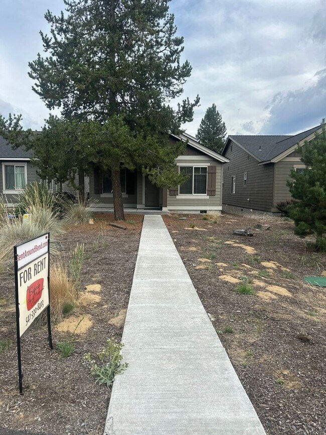 Foto del edificio - 51927 Lumberman Ln