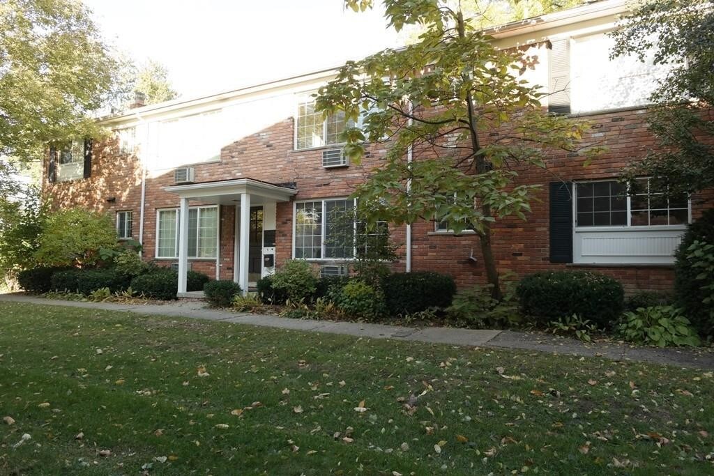 Foto principal - 630 Ann St