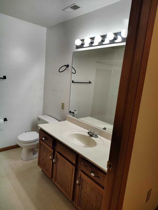 Foto del edificio - 4501 Hunters Chase Ln