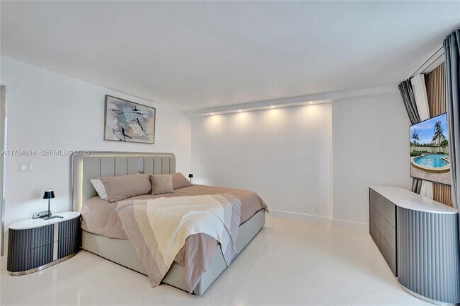 Foto del edificio - 4001 S Ocean Dr