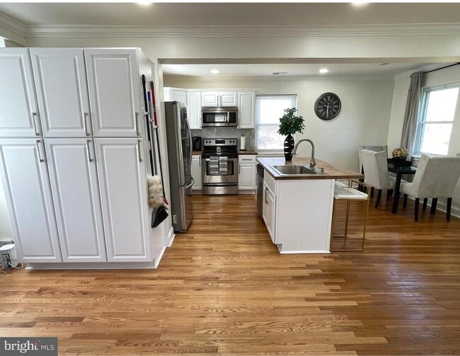 Building Photo - 3506 Cheverly Ave