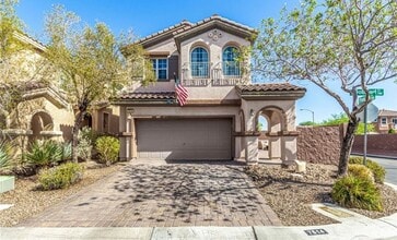 Building Photo - 7514 Dobroyd Dr