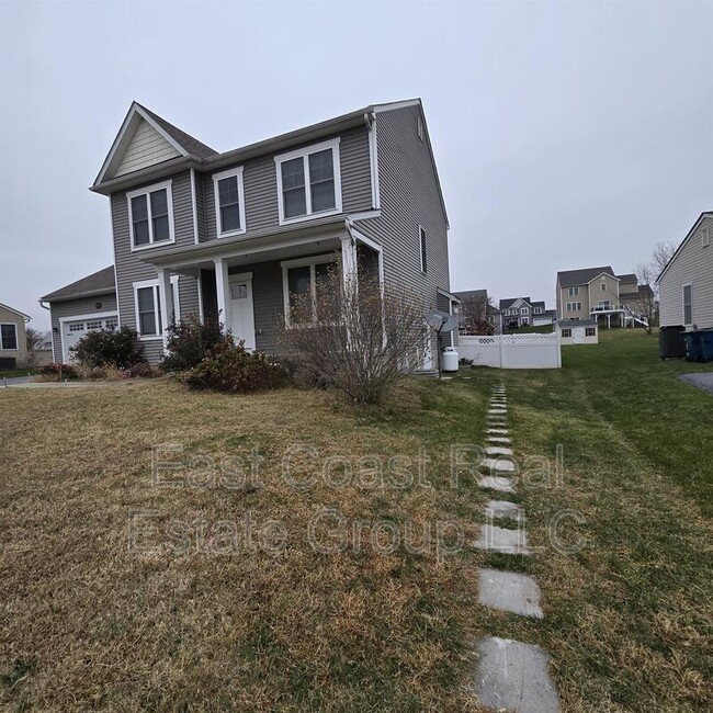 Building Photo - 17824 Stars Ln