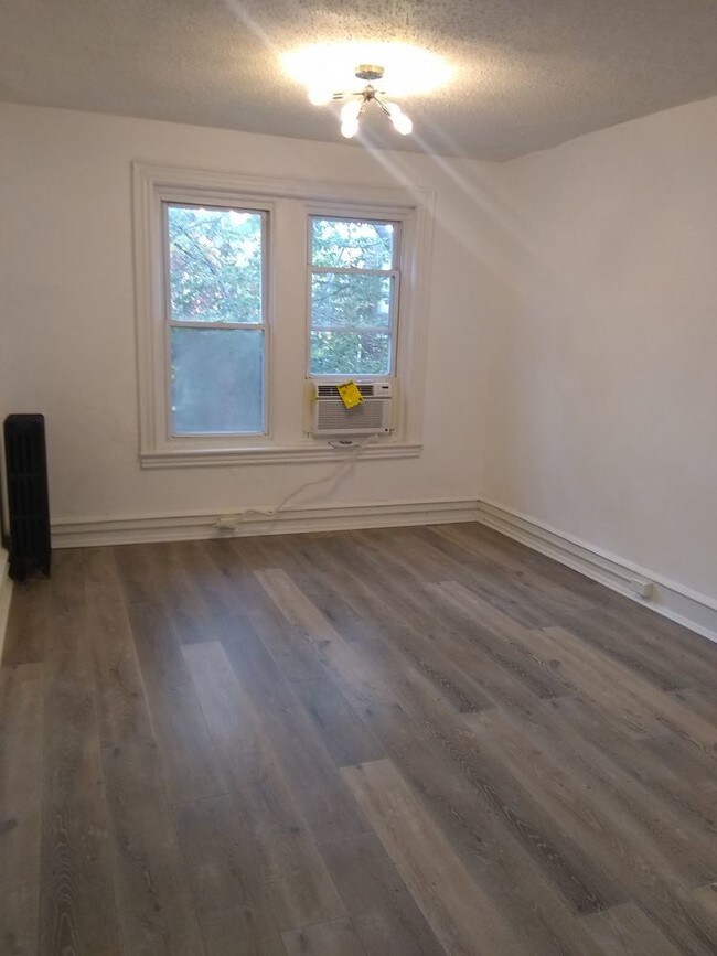 Building Photo - 6215 Haverford Ave