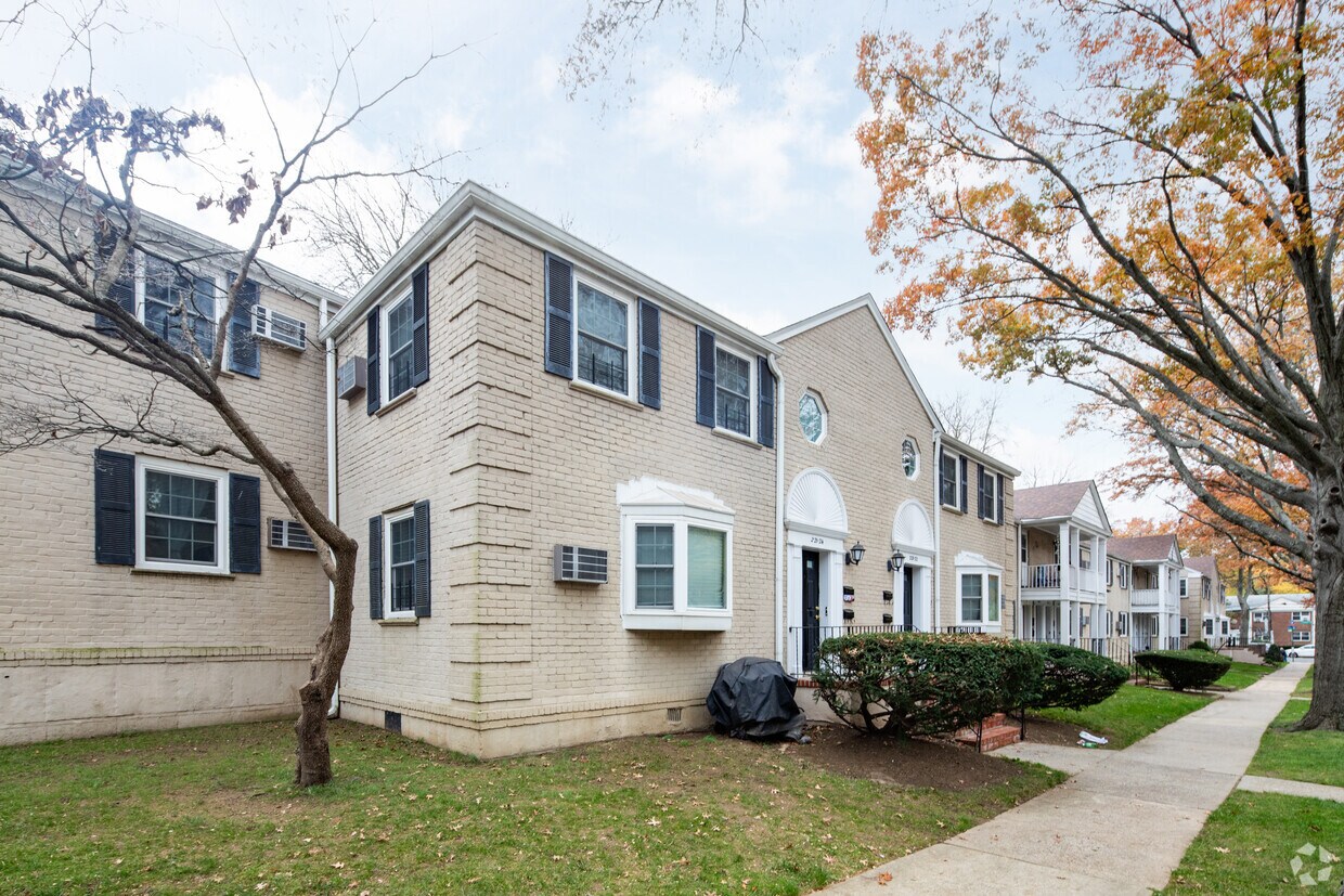 Las fincas en Bayside - Bayhill Gardens
