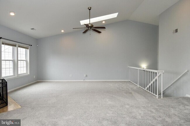 Foto del edificio - 4056 Grays Pointe Ct