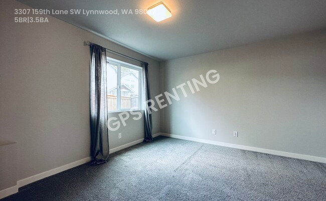 Foto del edificio - 3307 159th Ln SW