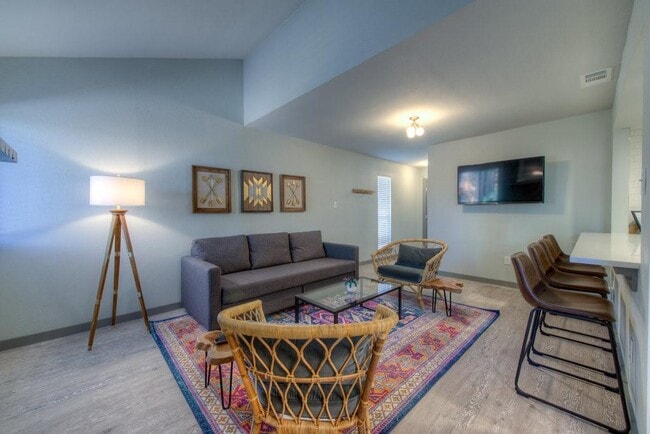 Foto del edificio - 2418 Burleson Ct