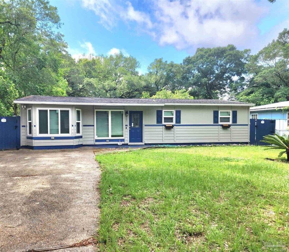 Foto principal - 901 Lucerne Ave