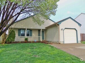 Building Photo - 2033 Big Boulder Dr