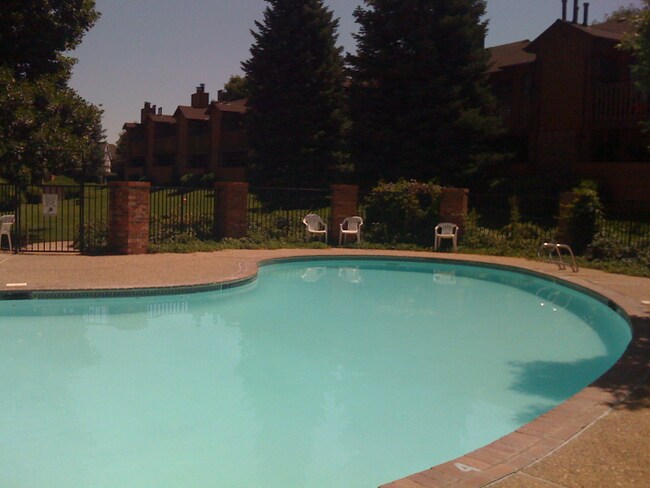 Foto del edificio - 2273 S Buckley Rd