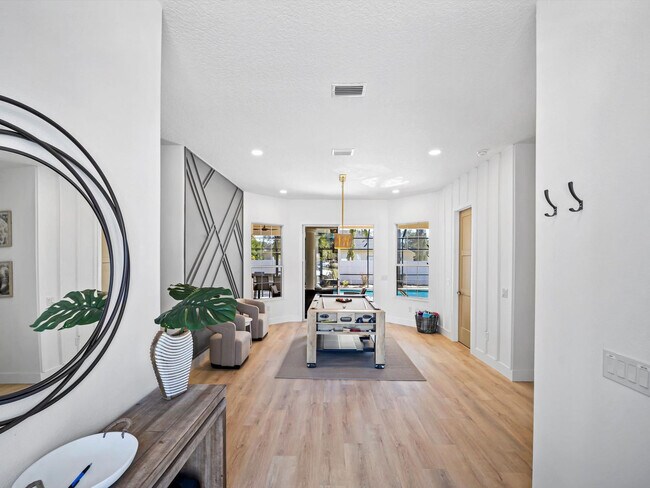 Foto del edificio - 110 Wellstone Dr