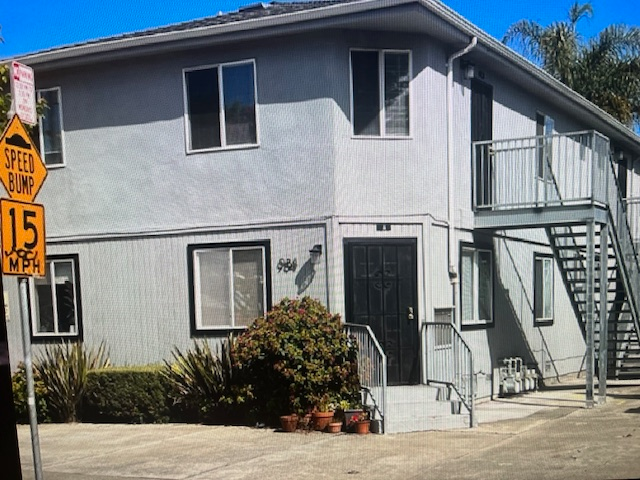 Foto principal - 984 54th St