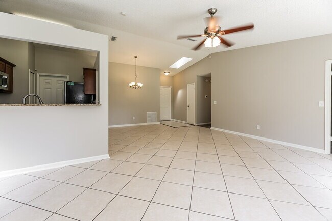 Foto del edificio - 1552 Shearwater Dr