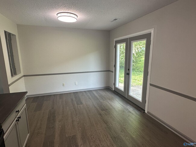Building Photo - 6219 Maywick Dr NW