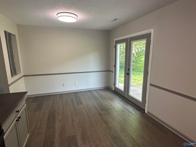 Foto del edificio - 6219 Maywick Dr NW