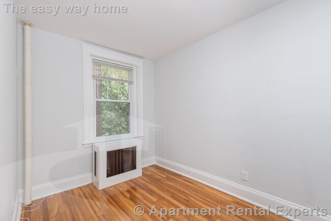 Foto del edificio - 286 Chestnut Hill Ave