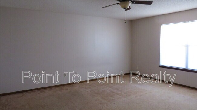 Foto del edificio - 1878 Shadow Ridge Trail