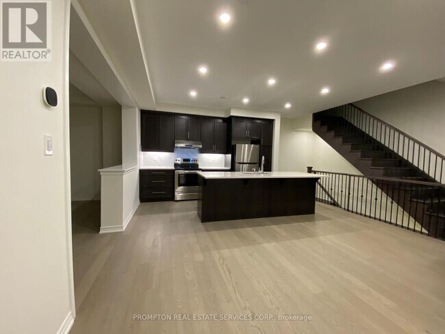 Building Photo - 59 Therma Cres