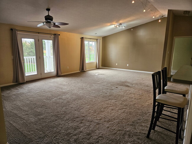 Foto del edificio - 2275 Pinnacle Ct