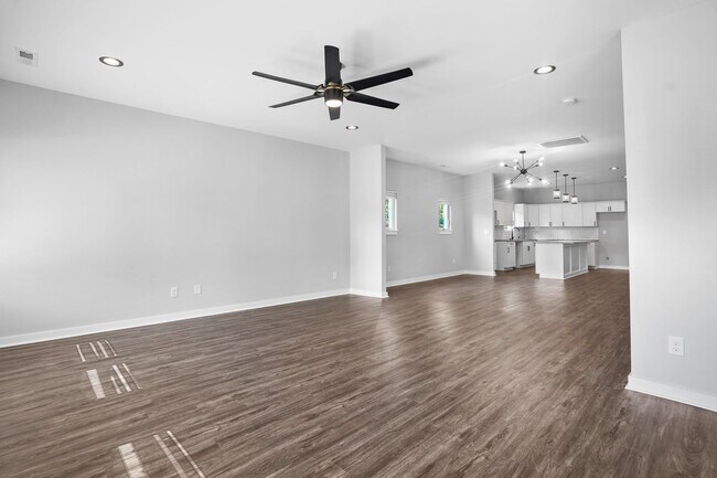 Building Photo - 1741 Dr DB Todd Jr Blvd, Nashville, TN 37208